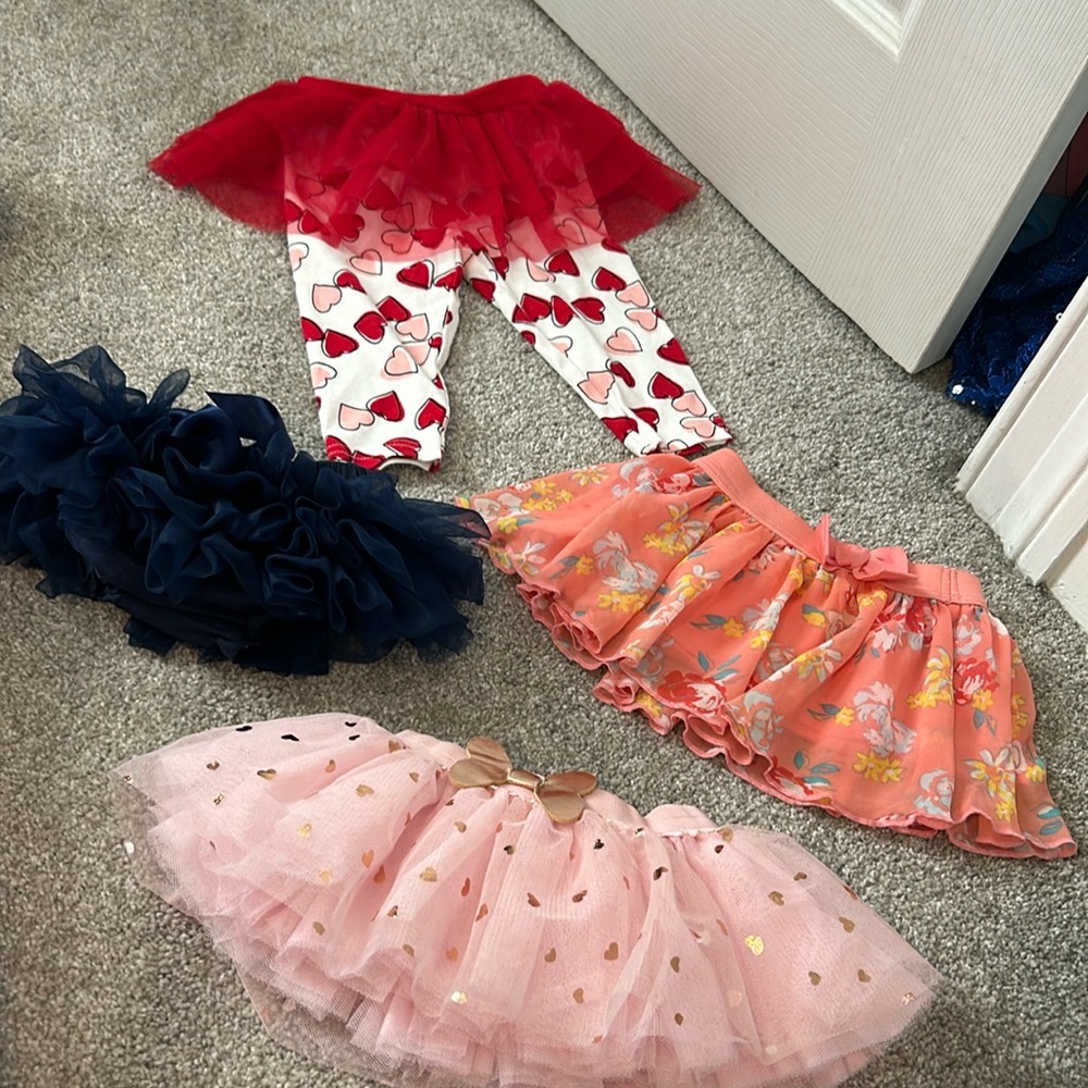 Tutu nb to 6-9  choose one